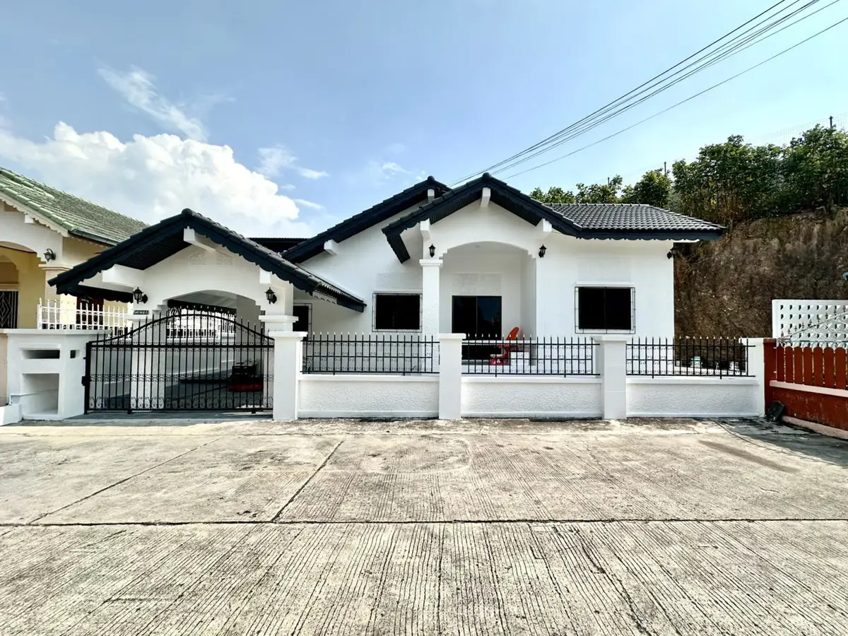 For Sale: Corner House in Paradise Hill 2 Village - House - บุญสัมพันธ์ - 