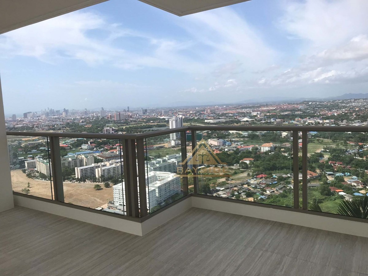 The Riviera Jomtien Duplex 5 Bedrooms For Sale - Condominium - Jomtien Second Road - 