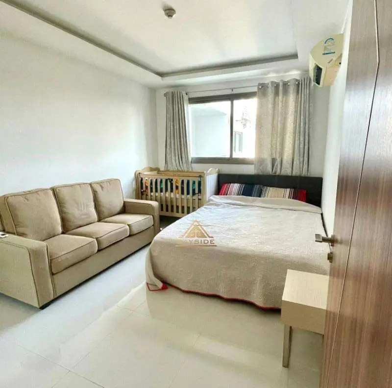 Club Royal Wongamat 1 Bedroom for SALE - Condominium - Wong Amat Beach - 
