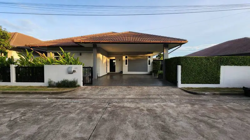 Luxury Pool Villa For Rent in Huai Yai - House - Huai Yai  - 