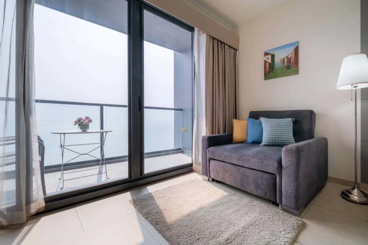 Zire Wongamat Beachfront Condo in Pattaya Studio Room for SALE/RENT - Condominium - Wong Amat Beach - 