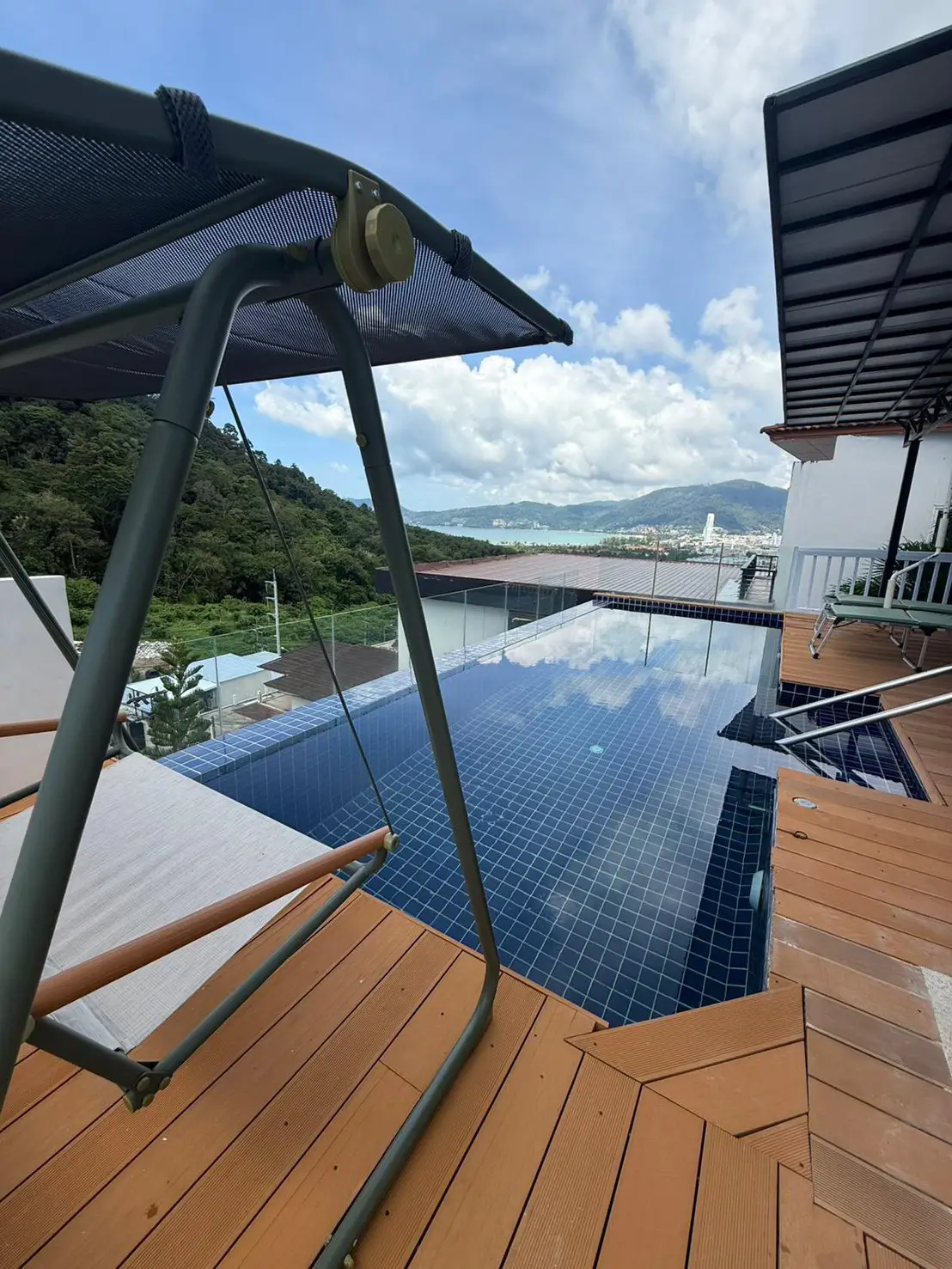 6 Bedroom Sea View Villa Patong - House - Thanon Thawewong - Phuket, Patong