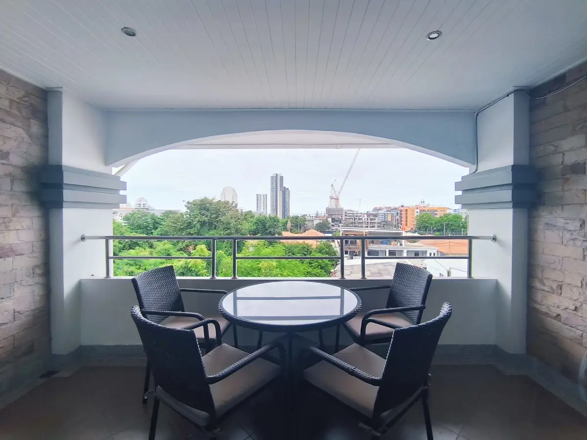 2 Bedrooms in Little Norway, Pratumnak for sale - Condominium -  - 