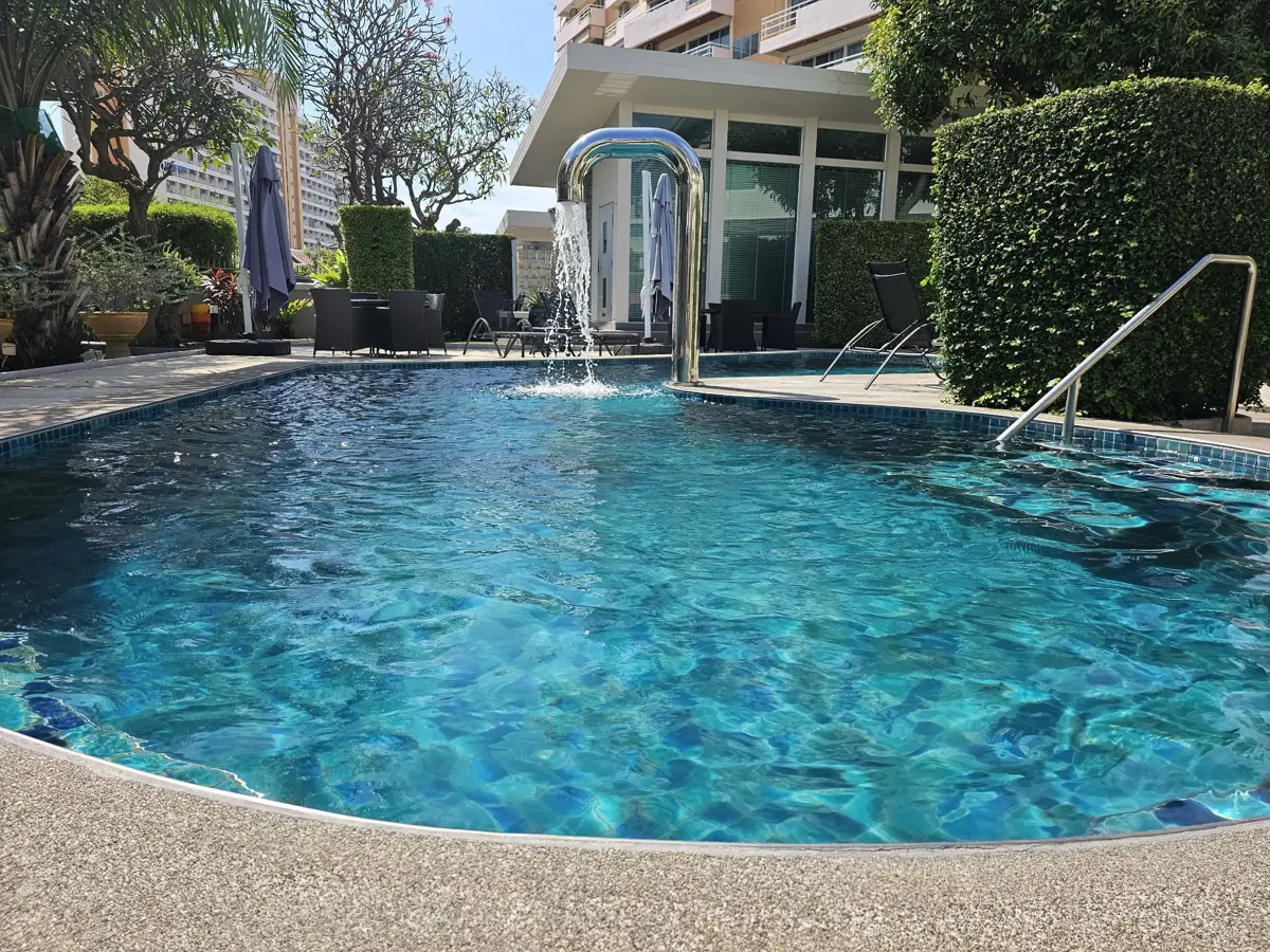 Chateau Dale 2 Bedroom house for sale and for rent - House -  - 