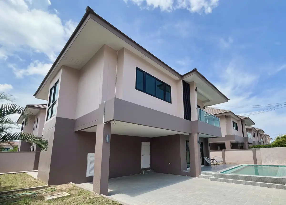 The Lake Huai Yai 4 Bedroom for sale - House -  - 