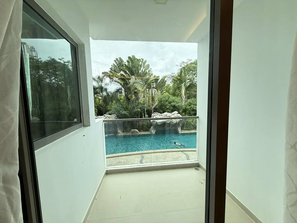 Club Royal Condominium, Nakluea 1 Bedroom for sale - Condominium -  - 