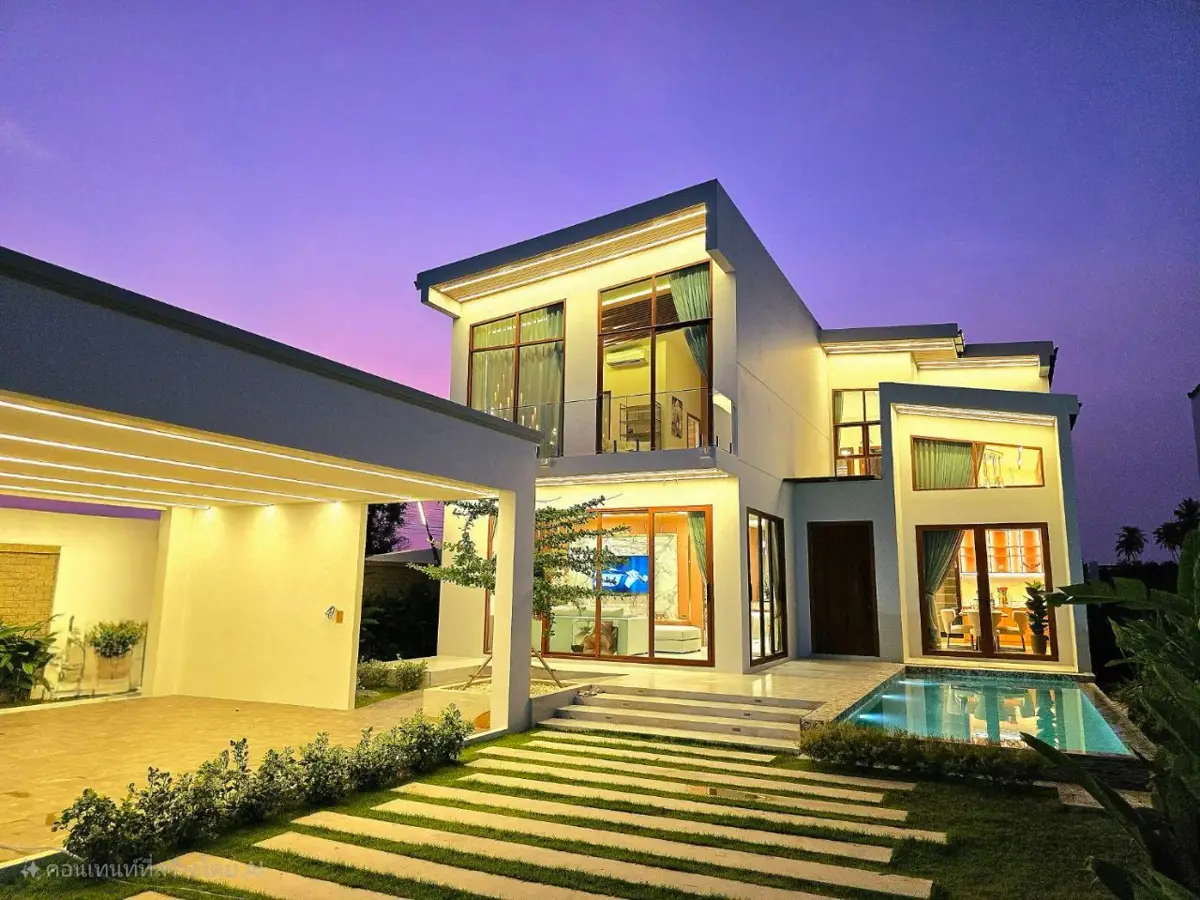 Luxury Pool Villa near Mab Prachan Reservoir 5 Bedroom for rent - House -  - 