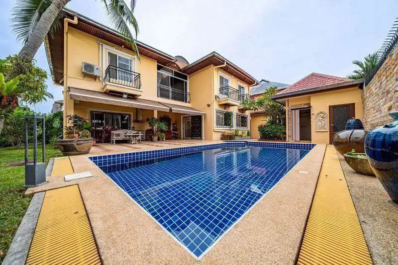 EI Grande Village 6 Bedroom for sale - House -  - 