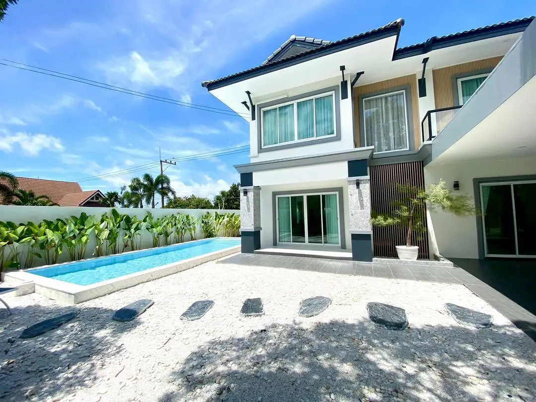 Pool villa 5 bed modern Chaiyaphruek for sale - House -  - 
