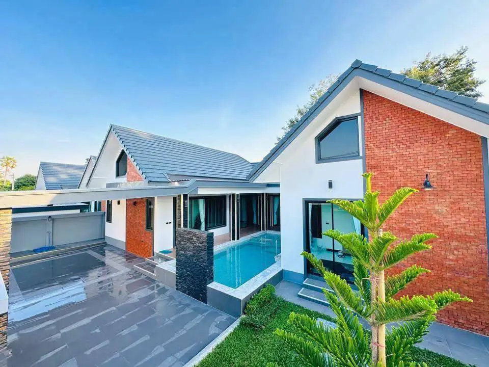Luxury Modern Pool Villa in the prime Pong area 3 Bedroom for sale - House -  - 