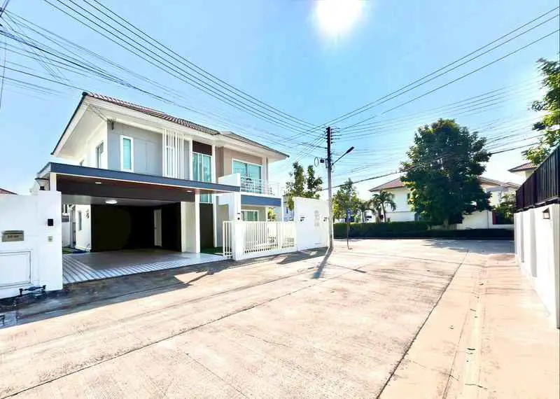 Pruksa Nara Village 3 Bedroom for sale - House -  - 