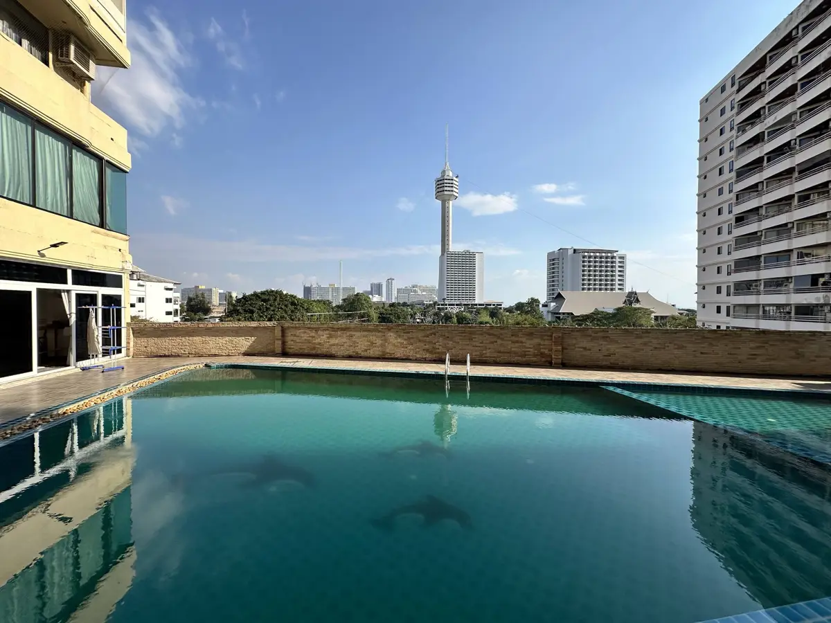 Theptip Mansion, Phratumnak soi 6 Studio for sale - Condominium -  - 