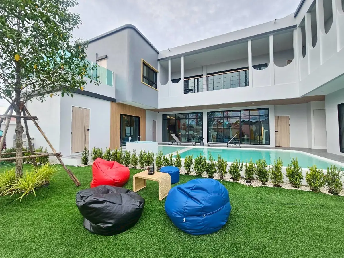 Myroom Pool Villa in Huai Yai 5 Bedroom for sale - House -  - 