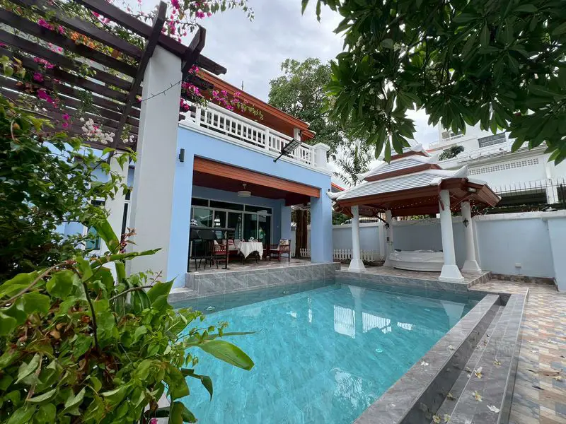 Oriental Hawaii - Pattaya 5 Bedroom for sale - House -  - 