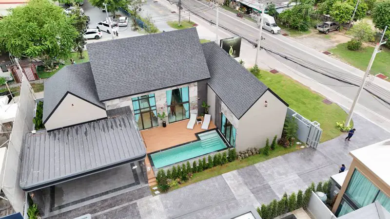 Luxury Private Villa ( Mabprachan) 3 Bedroom for sale - House -  - 