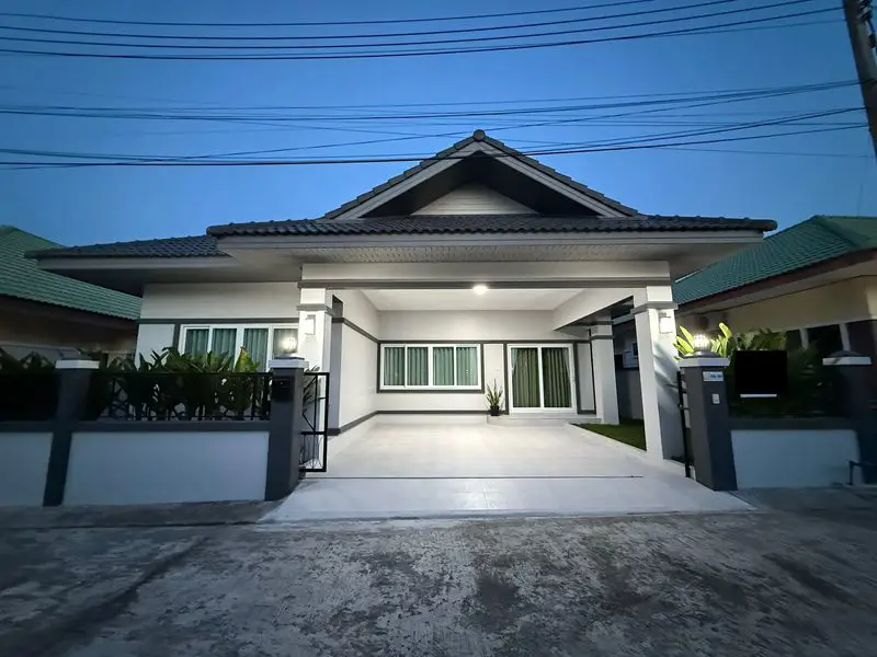 Pronthep garden 5 -3 Bedroom for sale - บ้าน -  - 