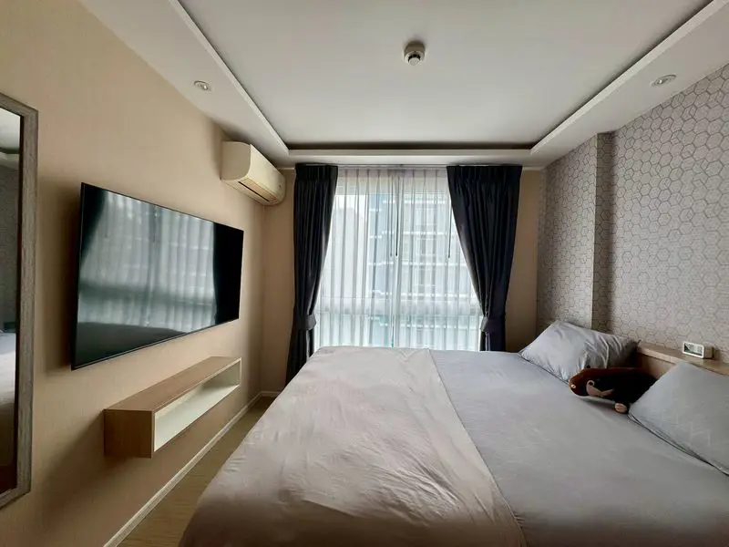 Estanan Condo Pratumnak for sale - Condominium -  - 