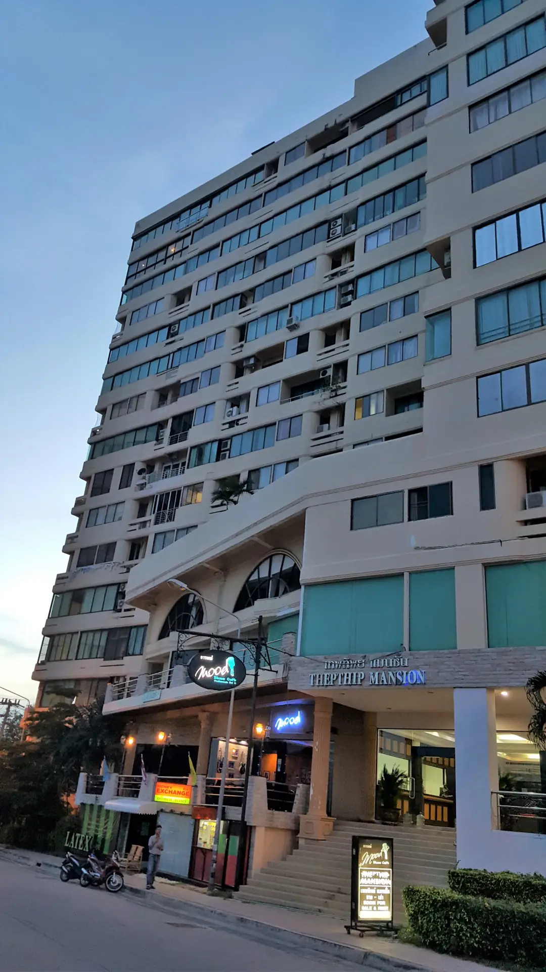 The Thip Manison Phramnak Hill 1 Bedroom for rent - Condominium -  - 