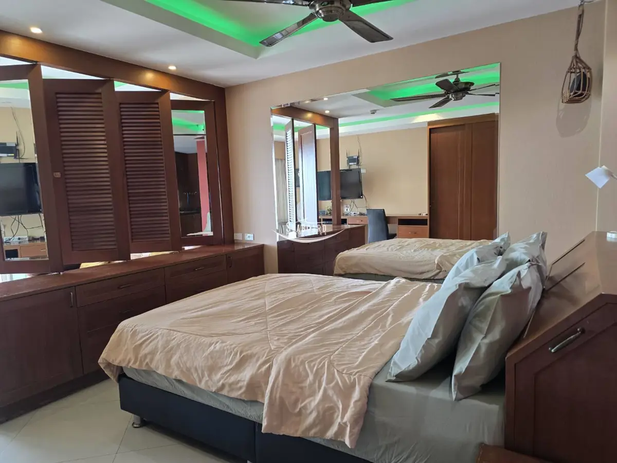 View Talay 7 Beachfront Condominium for Rent in Jomtien - Condominium - Jomtien - Dongtan Beach, Jomtien