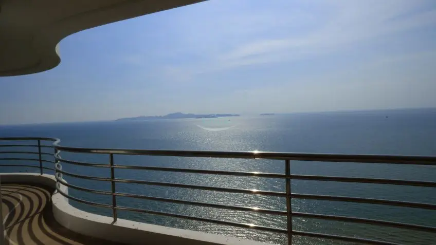 Royal Cliff Garden Condominium for Rent in Pratumnak Hill - Condominium -  - 