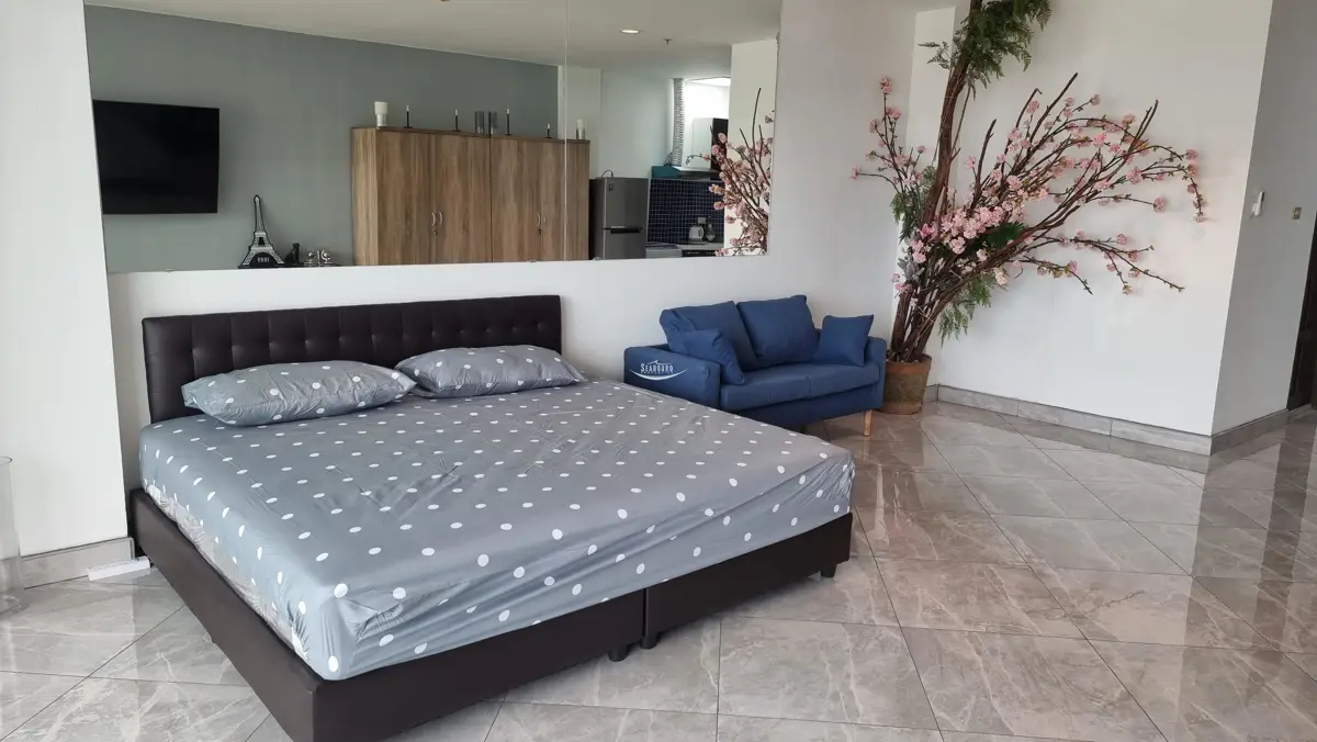 View Talay 7 Beachfront Condominium for Rent and Sale in Jomtien - Condominium - Jomtien - Jomtien - Dongtan Beach